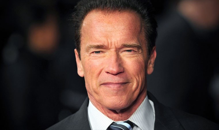 Arnold Schwarzenegger ekranlara Noel Baba olarak dönüyor!