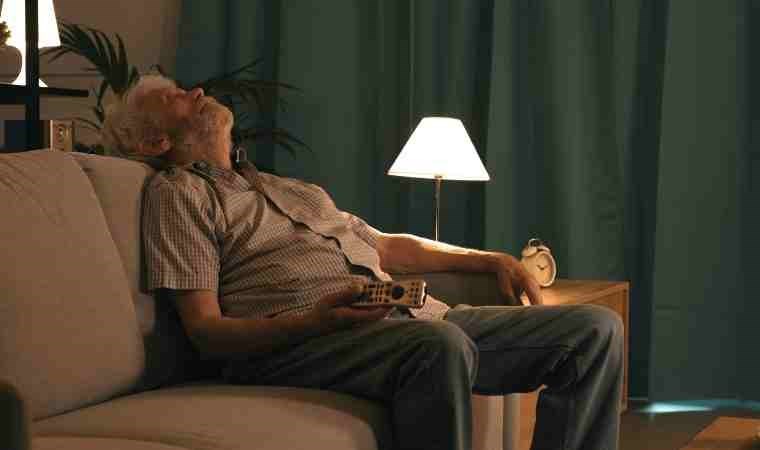 Yemeğin ardından gelen uyku halini uzmanlar açıkladı: Yemek komasının asıl sebepleri…