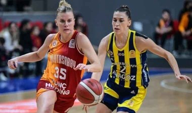 Fenerbahçe derbide kazandı avantajı aldı – Son Dakika Spor Haberleri | Cumhuriyet