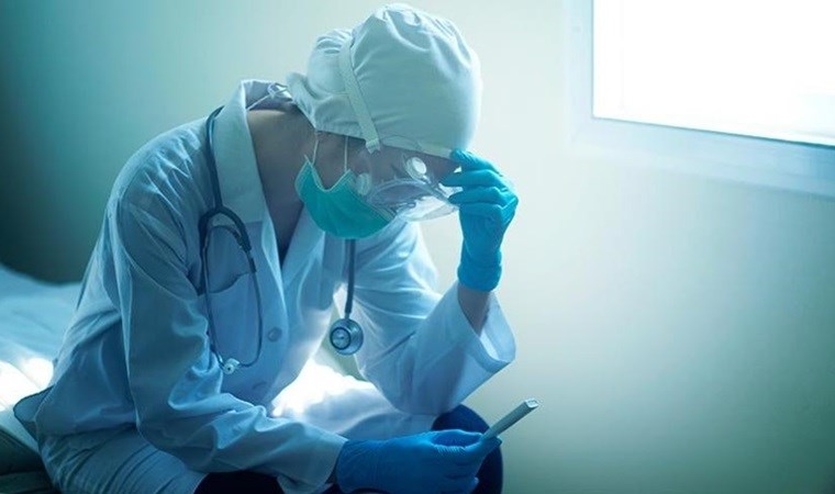 Sağlık emekçilerine ayrılan bütçe eridi