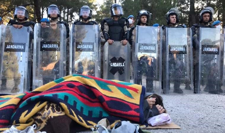 Samimiyetlerini göreceğiz