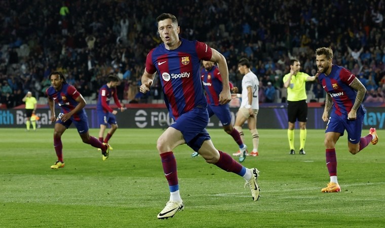 Barcelona, Lewandowski’yle kazandı