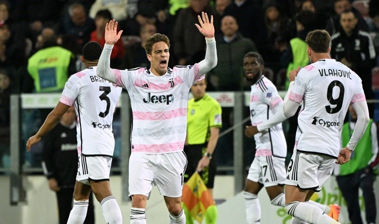 Juventus, bir puanı 87’de kurtardı!
