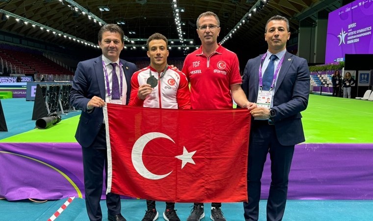 Milli cimnastikçi Adem Asil’den bronz madalya!