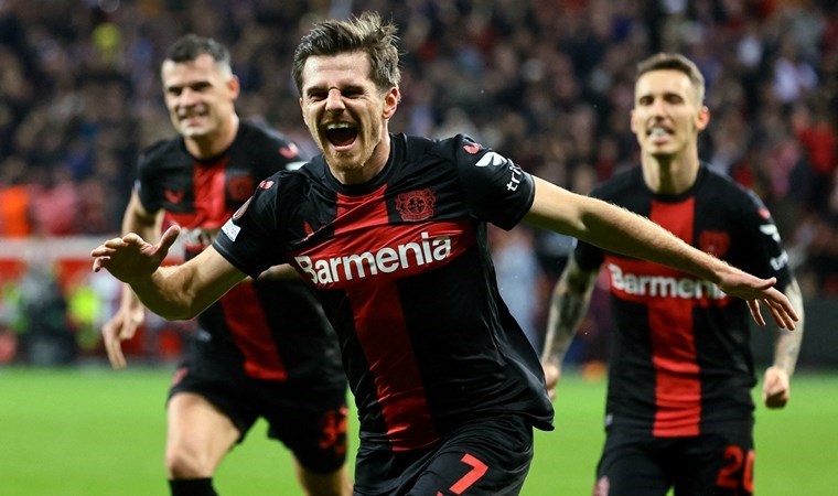 Bayer Leverkusen Almanya’da yarı final kapısını araladı!