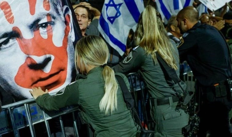 İsrailliler ‘Netanyahu’nun istifası’ için sokaklarda