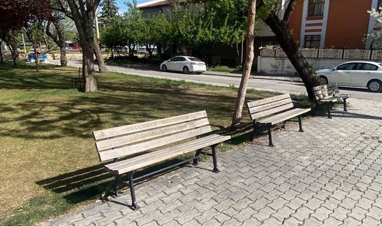 Parkta oturan 2 çocuğa makasla saldırdı: ‘Mahallenin namusunu kirlettiniz’