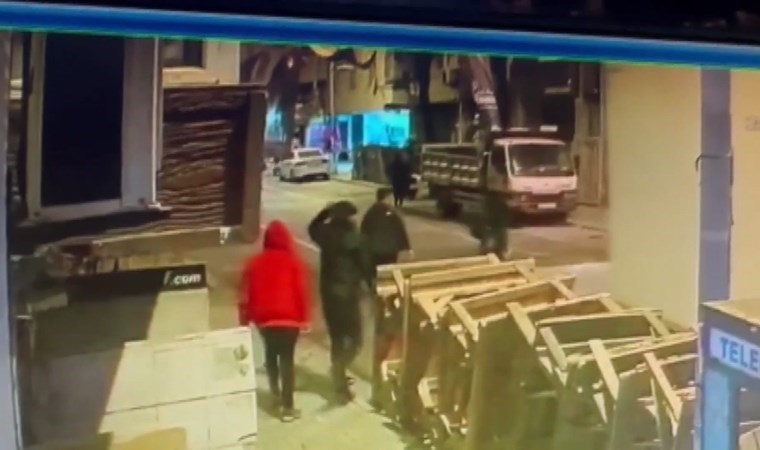 Evine girdikleri kişiyi bağlayıp soygun yaptılar: Köpeğini bile çaldılar!