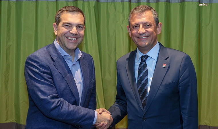 Eski Yunanistan Başbakanı Çipras, Özgür Özel’i Atina’ya davet etti: ‘İlericilerin sol değerler için bir arada olması gerekiyor’