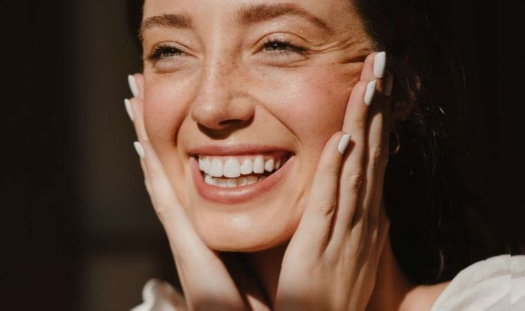 Mutluluğu yakalamanın 7 kolay yolu: Bu yöntemler ile serotonin seviyeniz yükselecek…