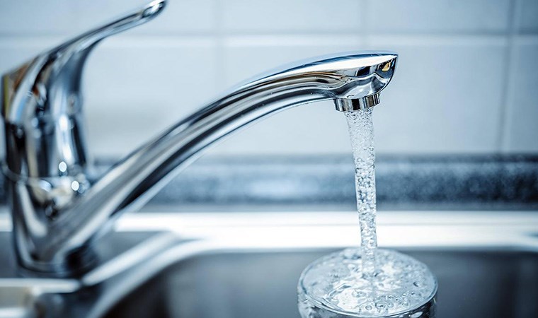 CHP’ye geçen ilde ilk karar: Suya yüzde 25 indirim