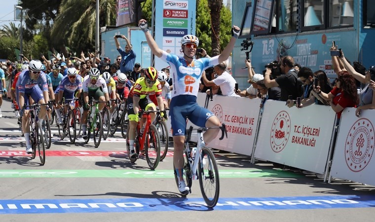 Türkiye Bisiklet Turu’nda ilk galibiyet Fabio Jakobsen’in!