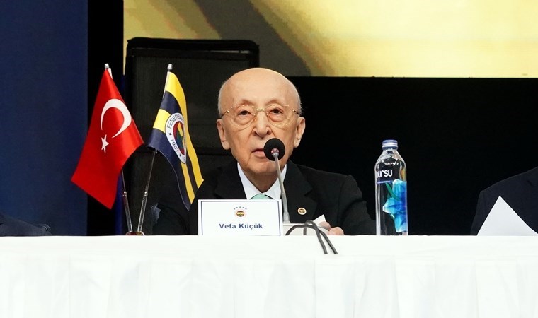 Fenerbahçe YDK Başkanlığı için aday olduğunu açıklamıştı: Vefa Küçük’ten yeni karar!