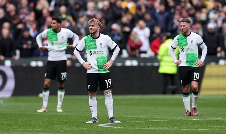 Liverpool şampiyonluk yarışında yara aldı!