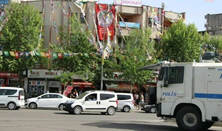DEM Parti Batman İl Başkanlığı’na operasyon: İl başkanı gözaltına alındı