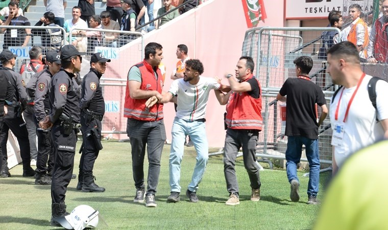 Diyarbakır’da olaylı maç: 14 gözaltı