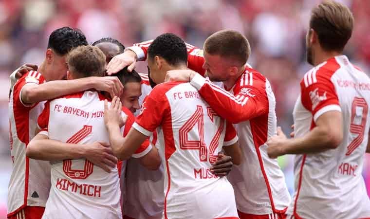 Bayern Münih, 3 puanı iki golle aldı