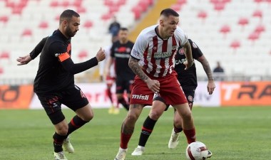 Sivasspor 3 puanı tek golle aldı! Sivasspor 1-0 Fatih Karagümrük – Son Dakika Spor Haberleri | Cumhuriyet