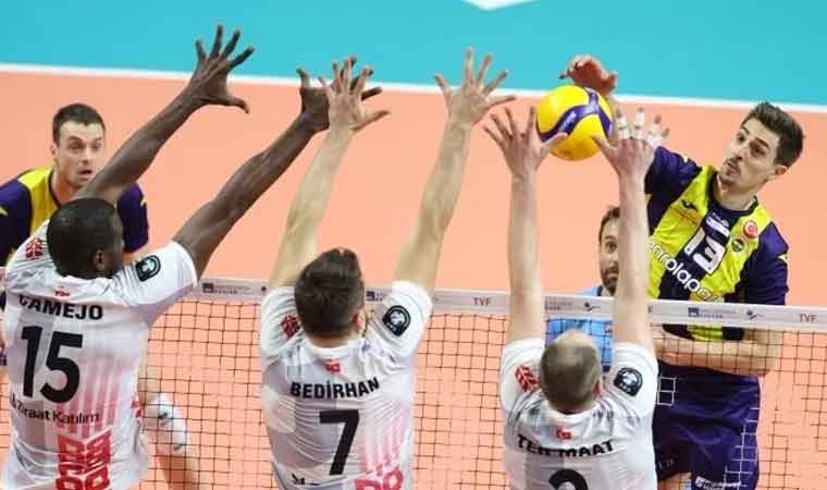 Fenerbahçe Parolapara adını finale yazdırdı