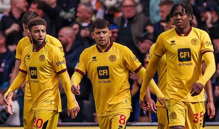 Premier Lig’den düşen ilk takım: Sheffield United