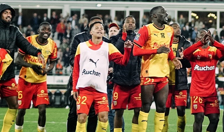 Lens sahasında Lorient’i rahat geçti