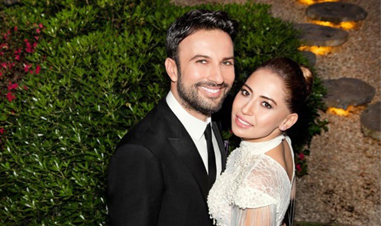 Megastar Tarkan’dan evlilik yıl dönümü kutlaması