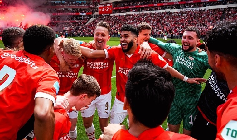 25. kez mutlu sona ulaştı: Hollanda Ligi’nde şampiyon PSV Eindhoven!