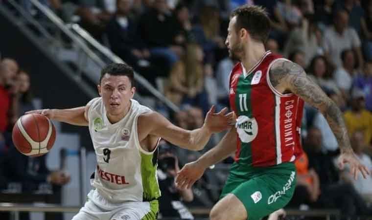 Pınar Karşıyaka, deplasmanda kazanmasını bildi