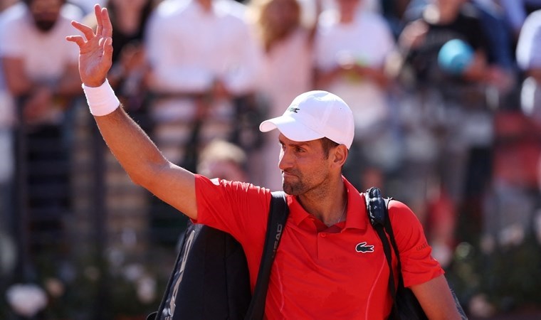 Dünya 1 numarası Djokovic’ten Roma Açık’a erken veda