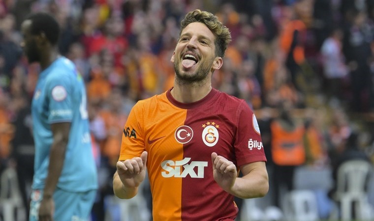 Mertens’ten geleceğiyle ilgili açıklama!