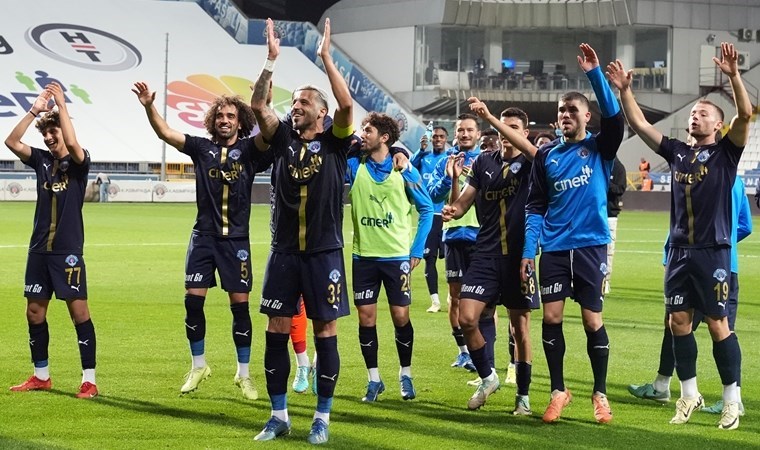 Kasımpaşa, Antalyaspor’u 3 golle geçti