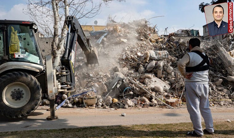 Kahramanmaraş’ta 19 kişiye mezar olan Fazilet Apartmanı davasının ilk duruşması görüldü