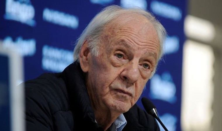 Arjantinli futbol efsanesi Menotti, hayatını kaybetti