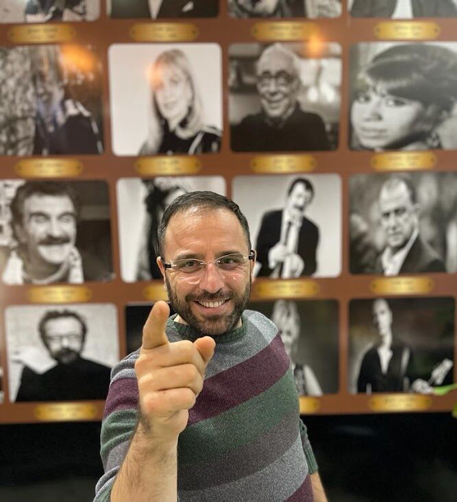 Serdar Şimşek: “Kim Milyoner Olmak İster”den YouTube’a Geçiş