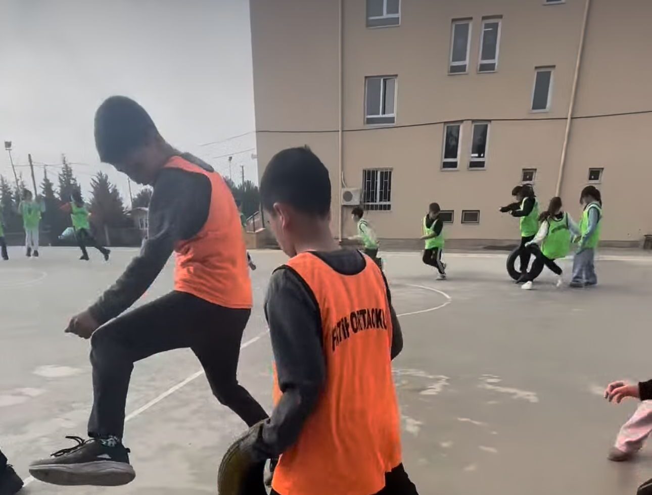 Askıda İyilik: Ercan Demircan’dan Öğrencilere Yeni Umutlar