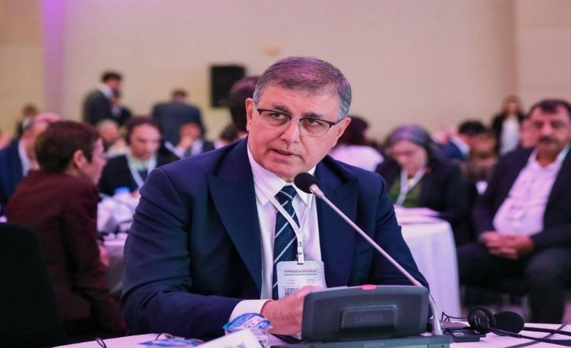 Cemil Tugay: Demokrasi Tehdit Altında