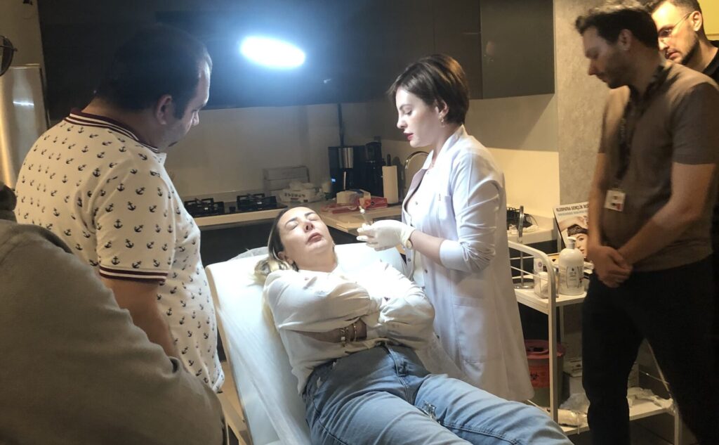 Dr. Maryam Torabi’nin Hasta Odaklı Yaklaşımı: Güçlü İnsan İlişkileri ve Etik İlkeler