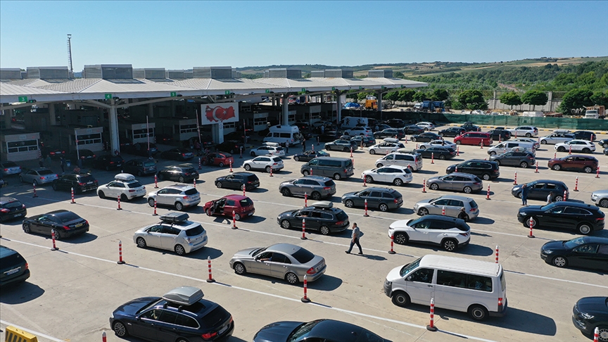 Gümrük Kapılarında Yaz Yoğunluğu İçin Kapsamlı Tedbir