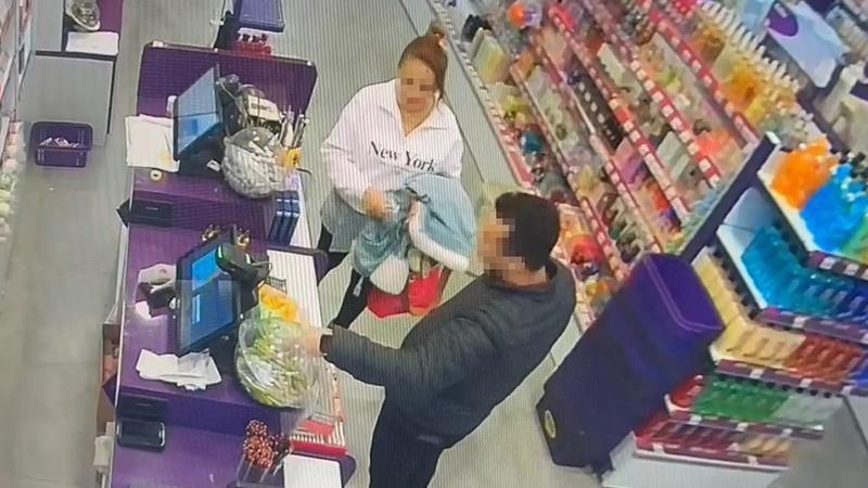 Zincir Marketlerden 1,2 Milyon TL’lik Kozmetik Hırsızlığı: Anne ve Baba Tutuklandı