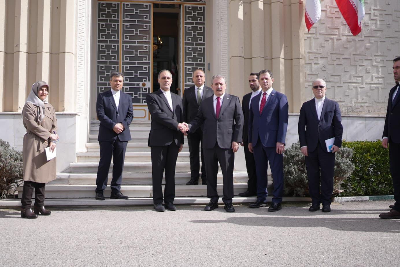 Büyük Birlik Partisi Lideri Destici, İran Büyükelçisi Zadeh ile Görüştü