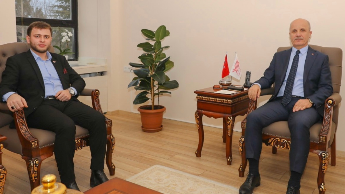 Dünya İslami Eğitim ve Medeniyet Yüksek Konseyi’nin Yeni Başkanı Muhammet Samet Akkaya