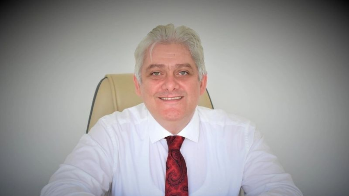 Geleceğin Cerrahisini Bugüne Taşıyan İsim: Doç. Dr. Engin Yılmaz