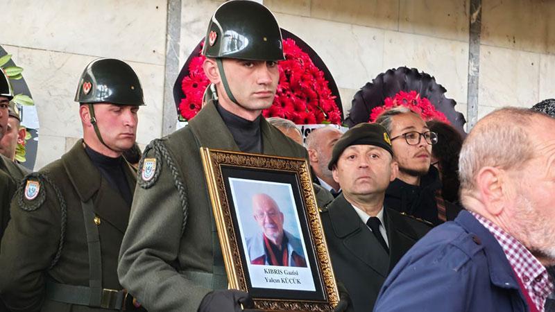 Kıbrıs Gazisi Yalçın Küçük Son Yolculuğuna Uğurlandı: Ankara’da Askeri Tören