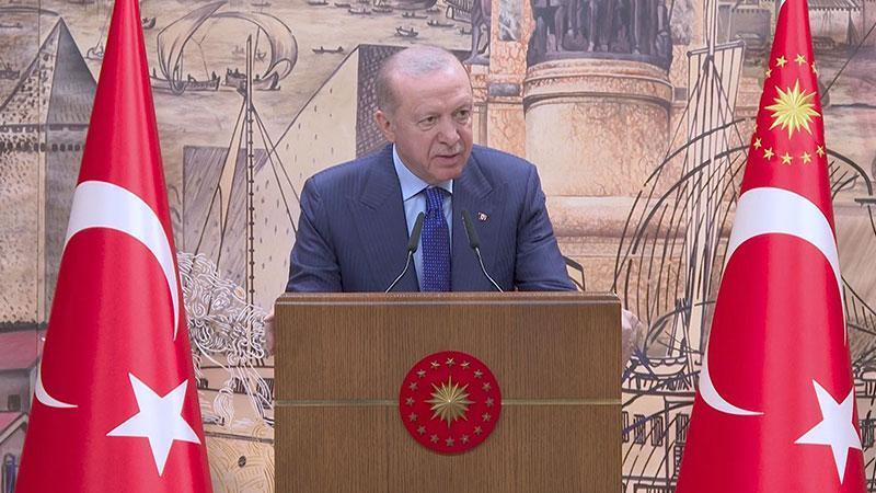 Erdoğan: “AK Parti’nin Başarılarında Kadınların Özel Bir Yeri Var”