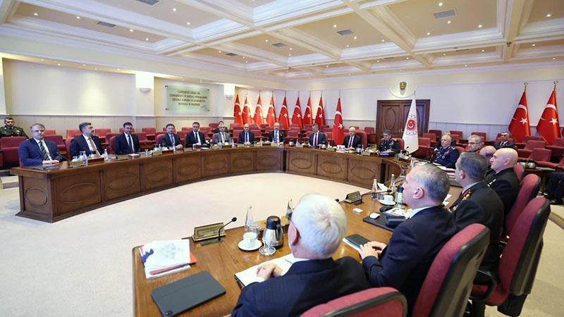 Milli Savunma Bakanlığı’nda Kritik Zirve: Savunma Sanayisi Masaya Yatırıldı