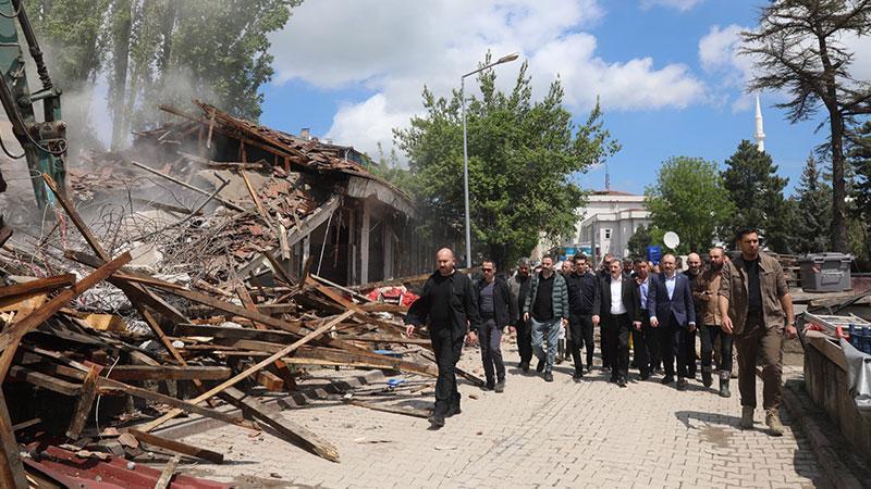 Havza’daki Sel Felaketinin Bilançosu Açıklandı: Yüzlerce İş Yeri ve Konut Zarar Gördü
