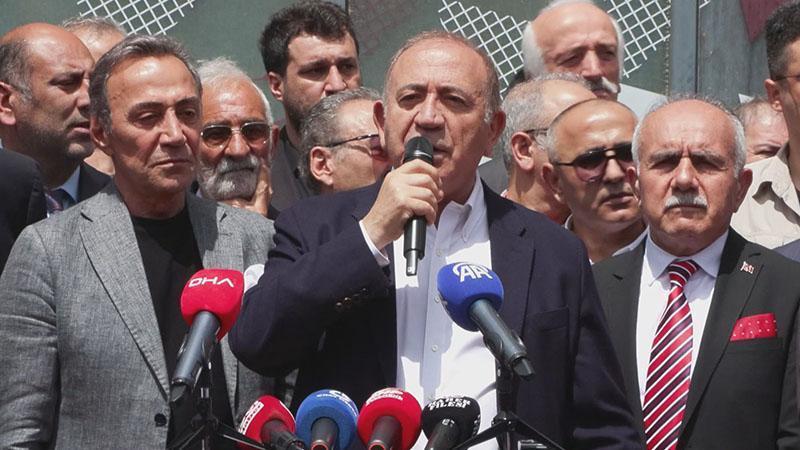 CHP İstanbul İl Başkanlığı’nda Bayramlaşma: Gürsel Tekin ve Berhan Şimşek’ten Sert Mesajlar!