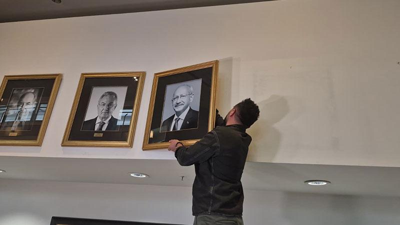 CHP Genel Merkezi’nde “Fotoğraf” Hareketliliği: Kılıçdaroğlu’nun Fotoğrafı Yeniden Asıldı