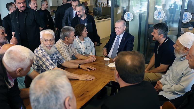 Cumhurbaşkanı Erdoğan’dan Erzurum Vakfı’na Ziyaret
