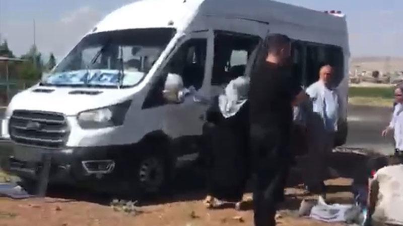 Batman’da Feci Kaza: Yolcu Minibüsü ile Para Nakil Aracı Çarpıştı, 15 Yaralı